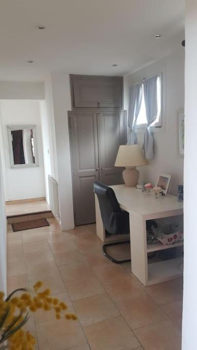 Apartamento De 1 A 6 Avec Terrasse Solarium, Vue Panoramique Et Parking Gratuit Grasse Exterior foto