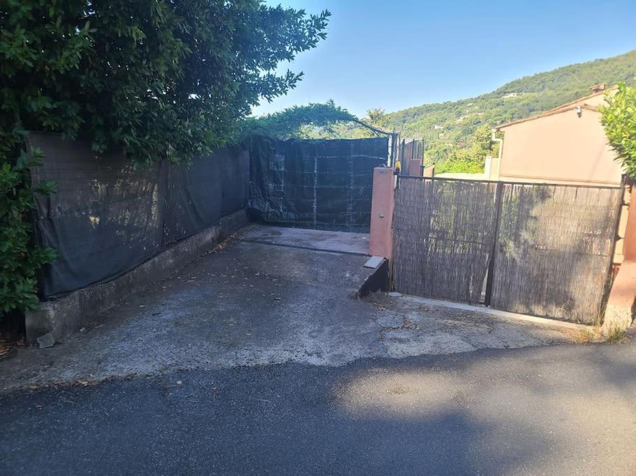 Apartamento De 1 A 6 Avec Terrasse Solarium, Vue Panoramique Et Parking Gratuit Grasse Exterior foto
